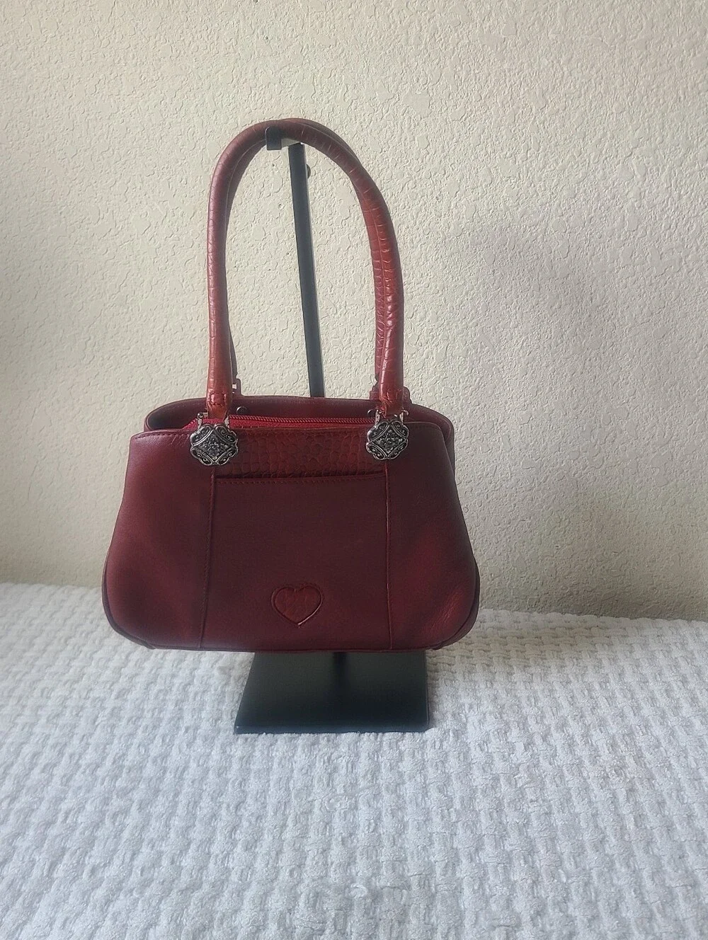 Brighton brigthon red
